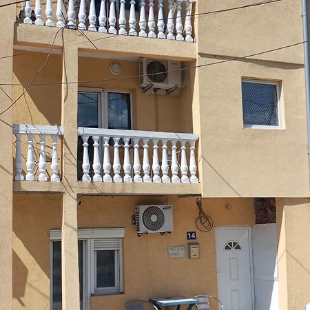 Airport Md Rooms Βελιγράδι Εξωτερικό φωτογραφία